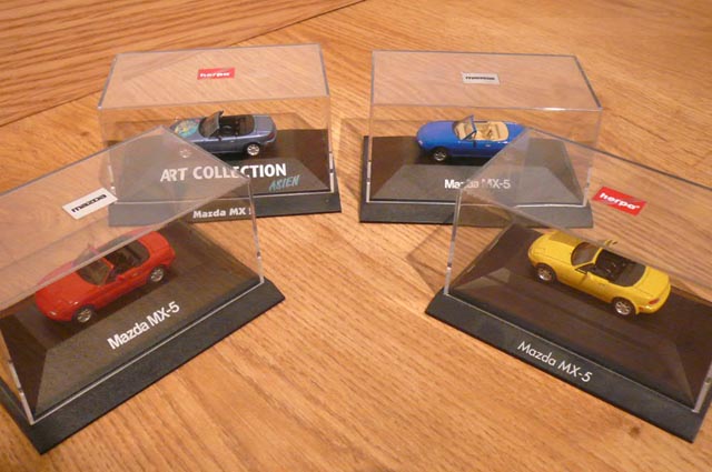 herpa 1-87 modèles vitrine.JPG