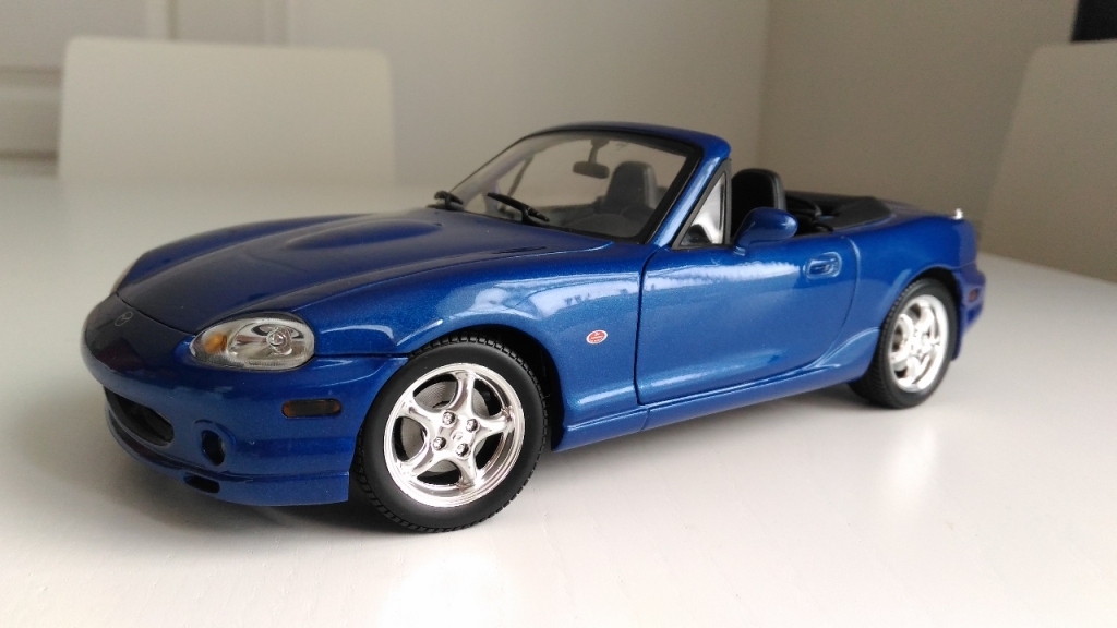 mazda mx5 miniature