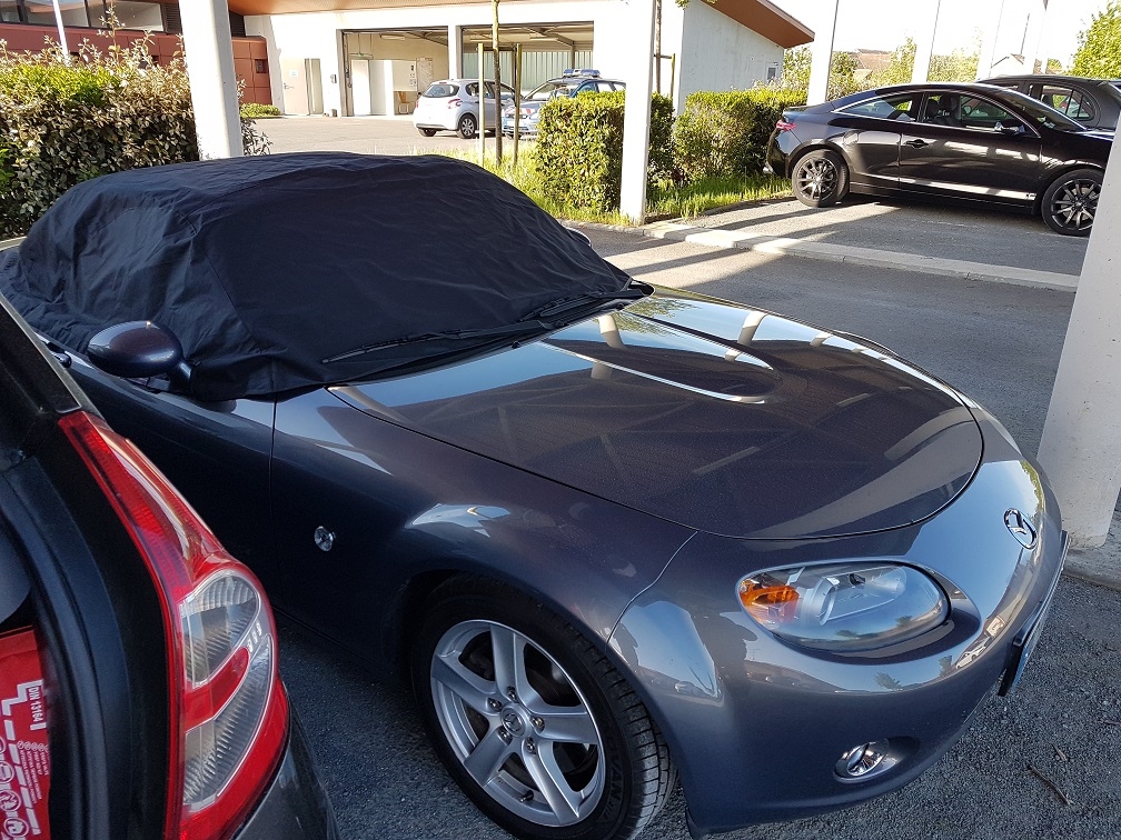 Custom Cover bâche adaptée à Mazda MX-5 NC housse de protection faites  sur-mesure avec