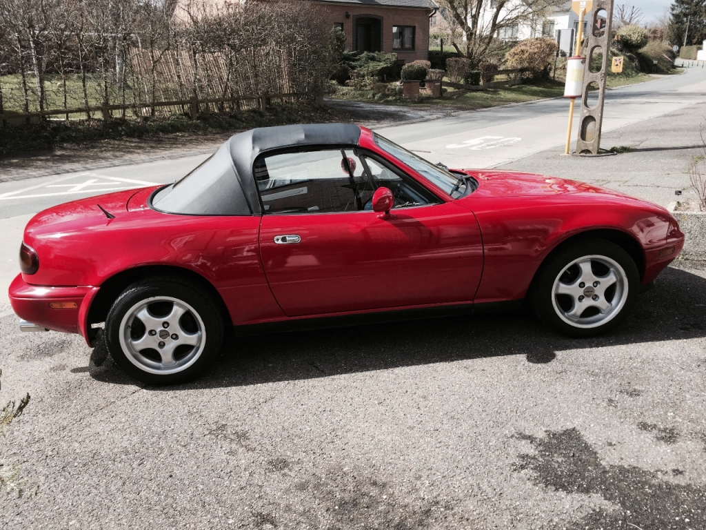 Miata Red Canadienne 1991 150402-142056-IMG3170